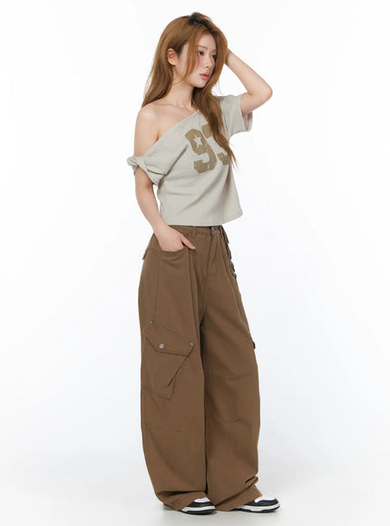 off-shoulder-graphic-waffle-tee-cy506