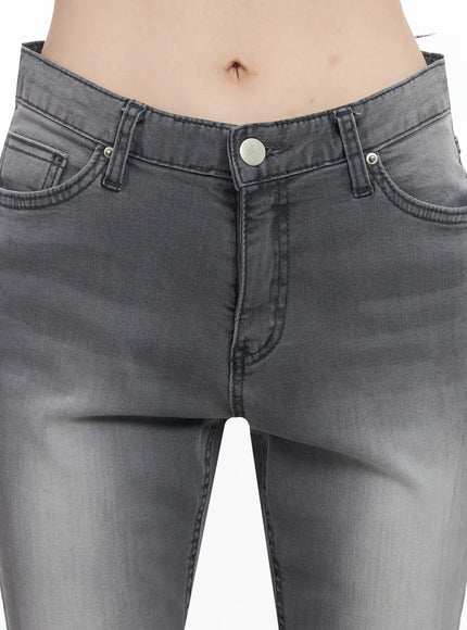 aiana-slim-fit-bootcut-jeans-iy511