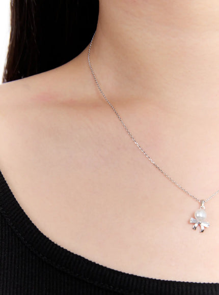 meema-under-ribbon-necklace-iu527