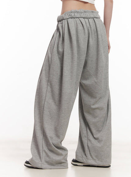cozy-pintuck-wide-leg-sweatpants-cm517