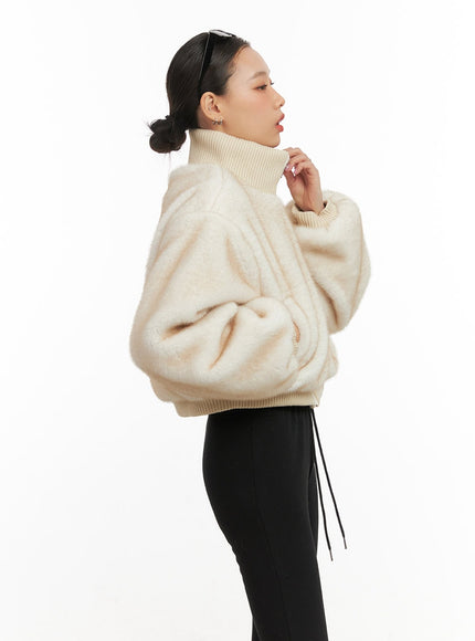 cozy-long-sleeve-crop-faux-fur-jacket-cd410