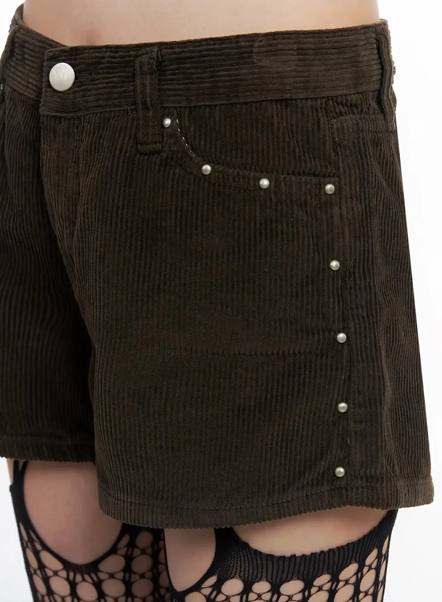 corduroy-studded-shorts-in525