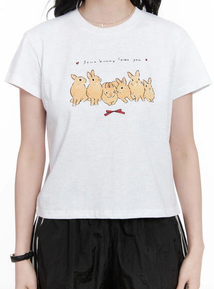 casual-graphic-tee-ca510