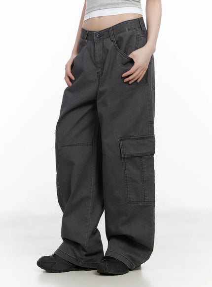 relaxed-fit-stitched-cargo-pants-cm526