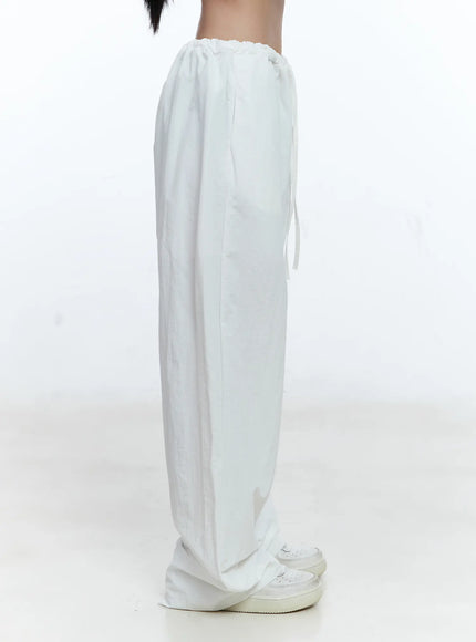 relaxed-fit-drawstring-pants-cg507