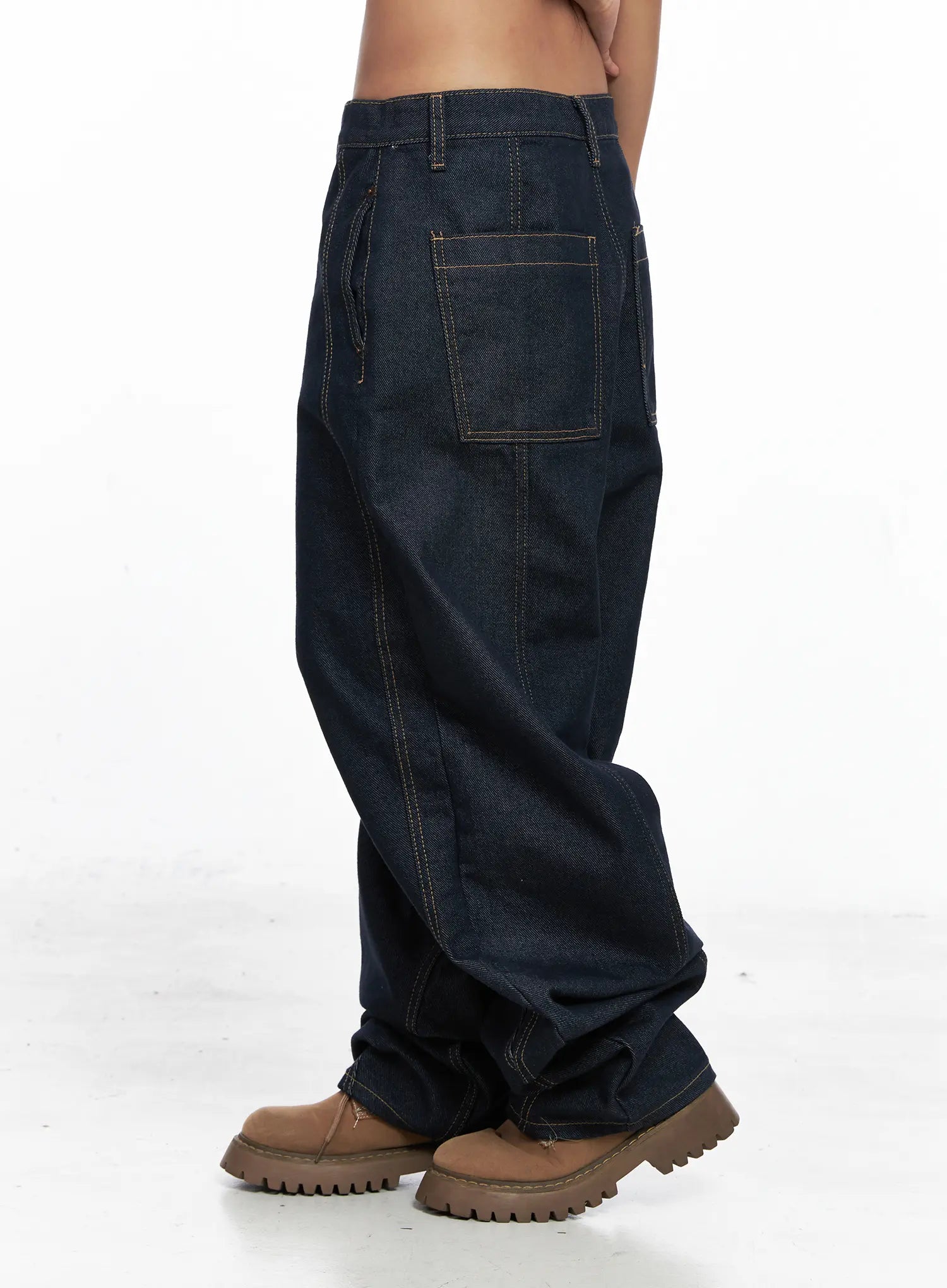 tyler-no-fade-wide-leg-jeans-co510