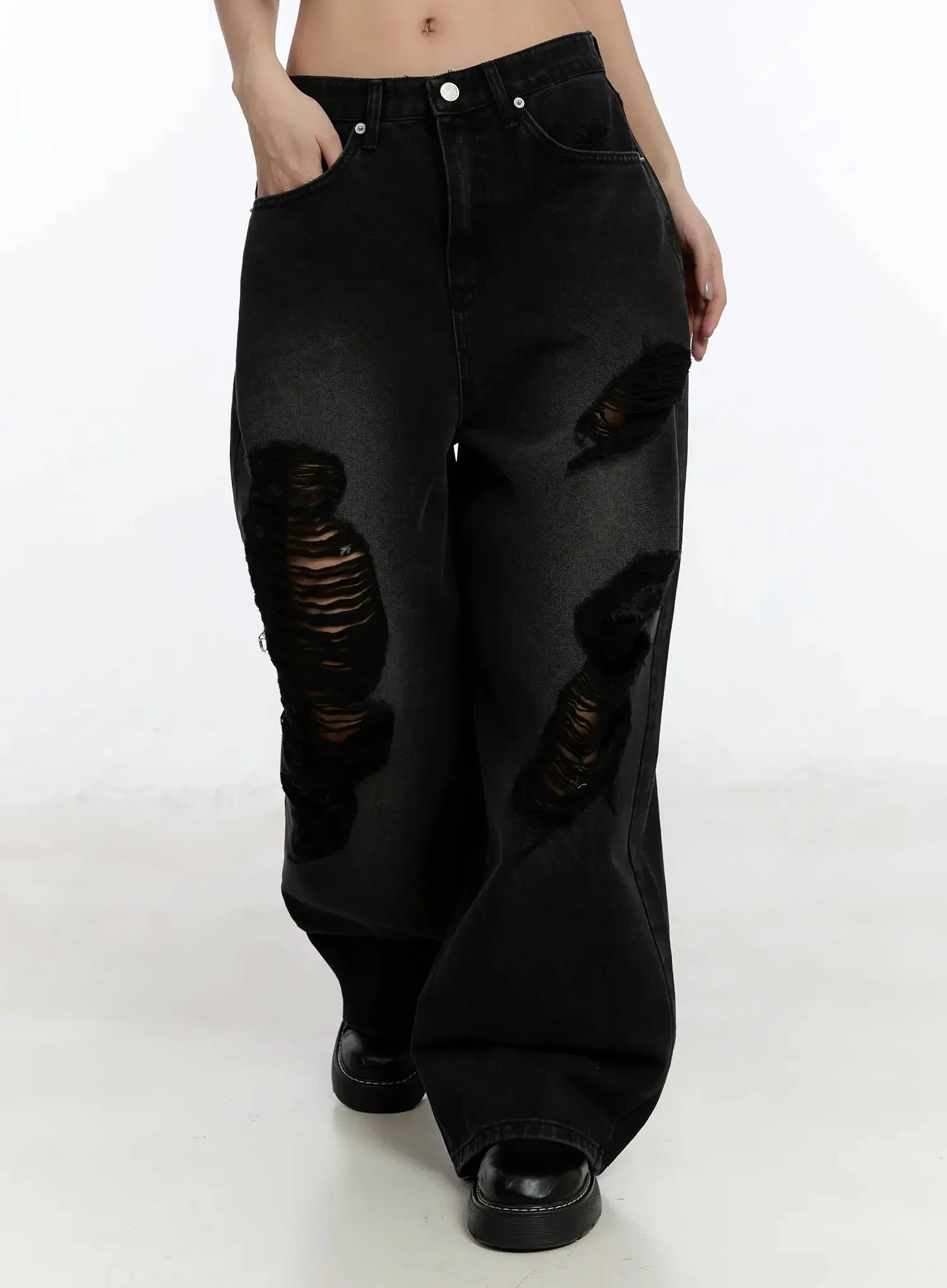 keyla-distressed-baggy-jeans-im513