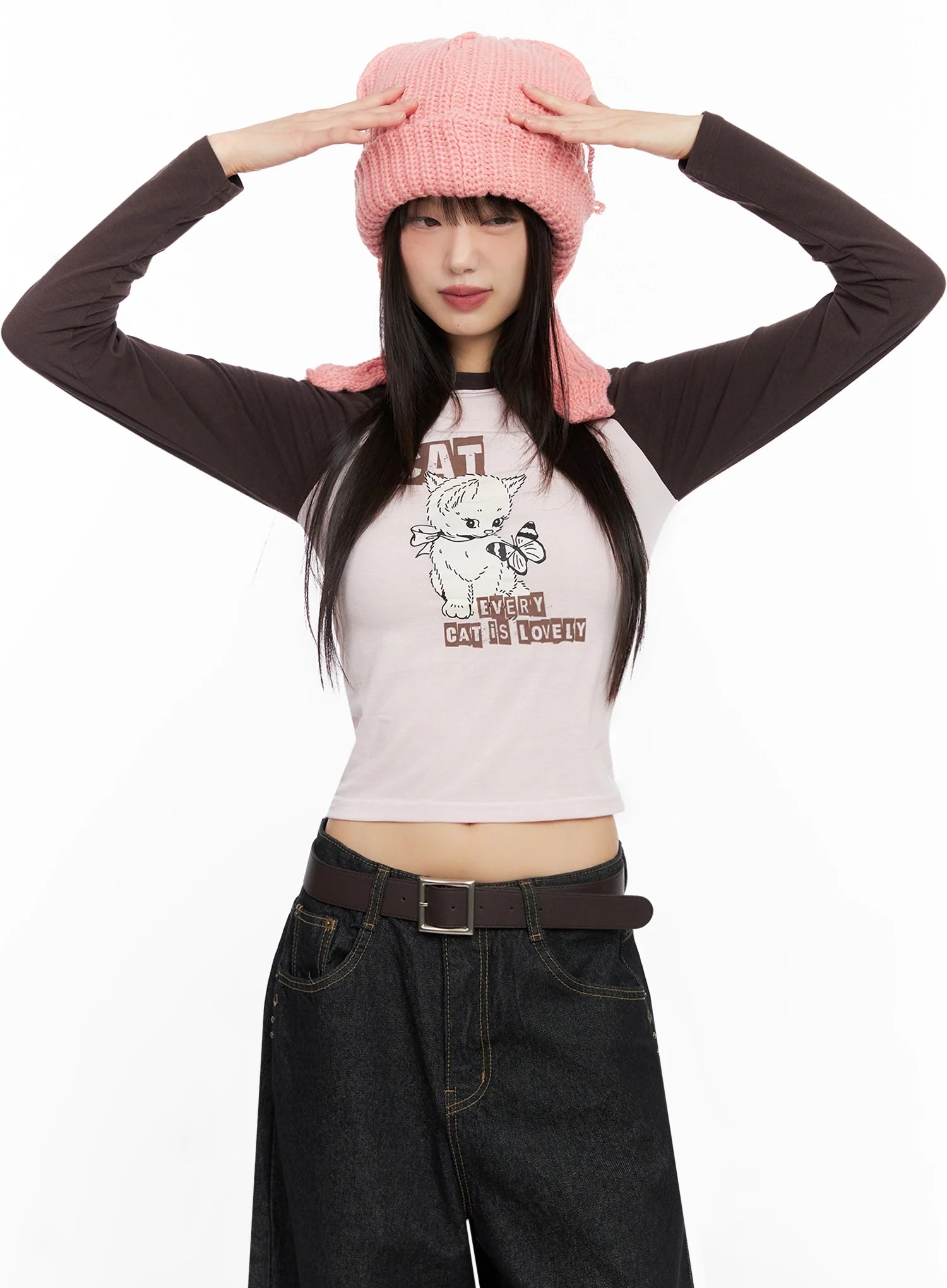 cat-graphic-raglan-top-in503