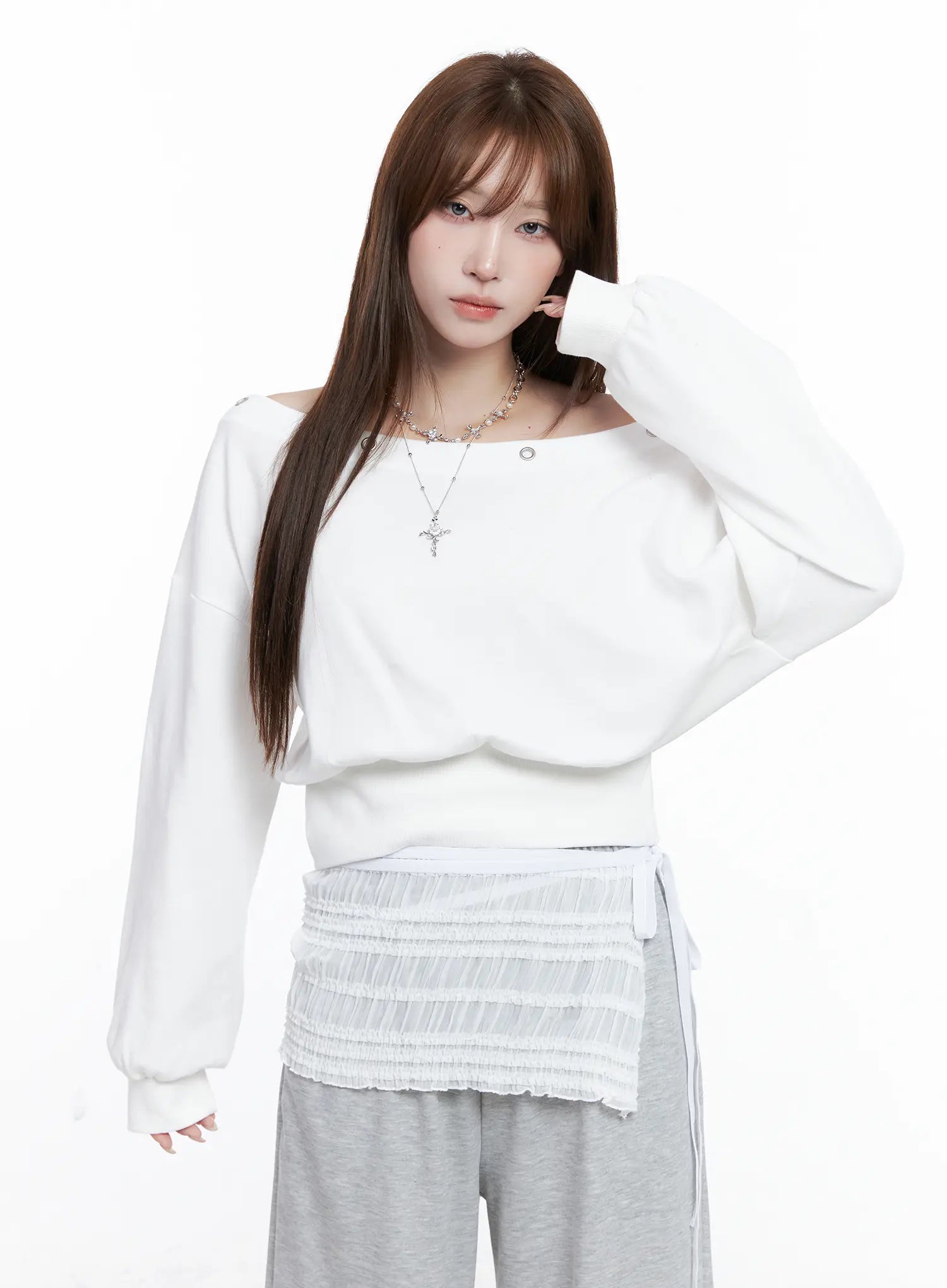 off-shoulder-eyelet-sweatshirt-cg529