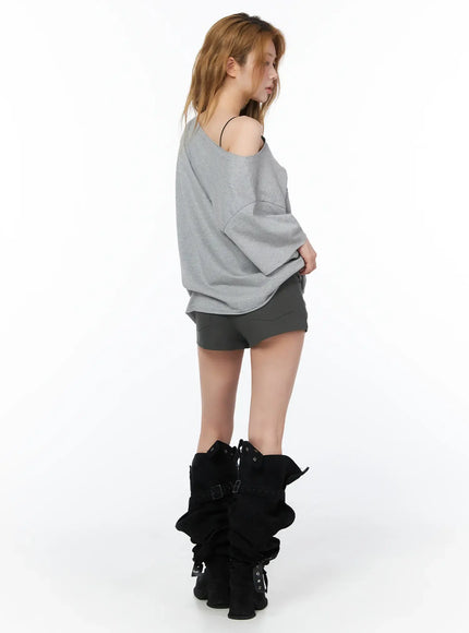 off-shoulder-flag-graphic-top-cy508