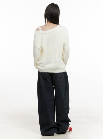 one-shoulder-graphic-fuzzy-sweater-cd425