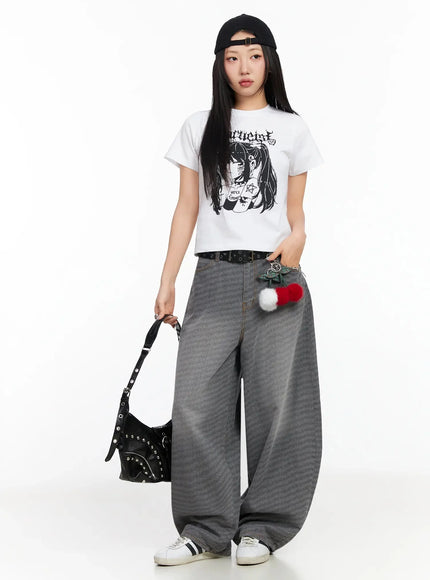 anime-print-graphic-t-shirt-ca513