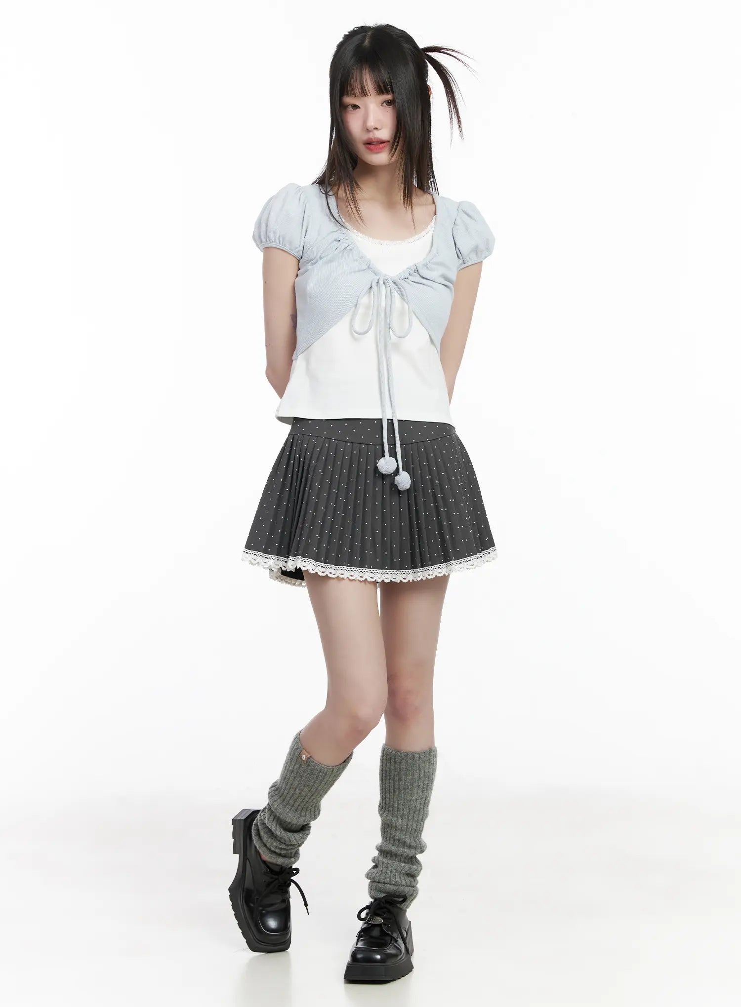 lace-trim-polka-dot-pleated-mini-skirt-cm525