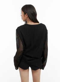 hollow-out-graphic-sweater-cy417