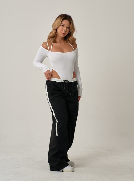 Off-Shoulder Thin Straps Bodysuit IN22