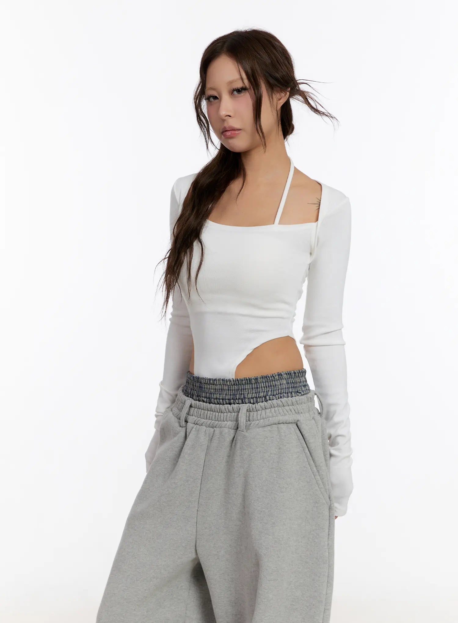 halter-neck-long-sleeve-bodysuit-cn527