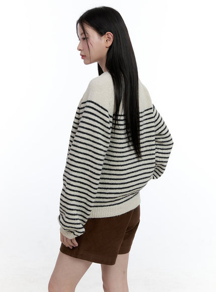 cozy-stripe-knit-pullover-oo429