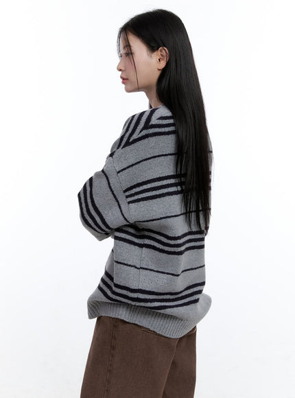 stripe-v-neck-oversized-knit-oo429