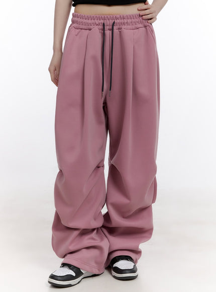 shirred-wide-fit-sweatpants-cf512