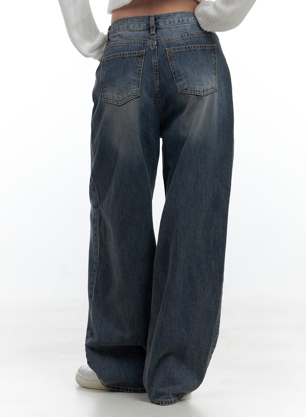 lana-oversized-wide-leg-jeans-cs425