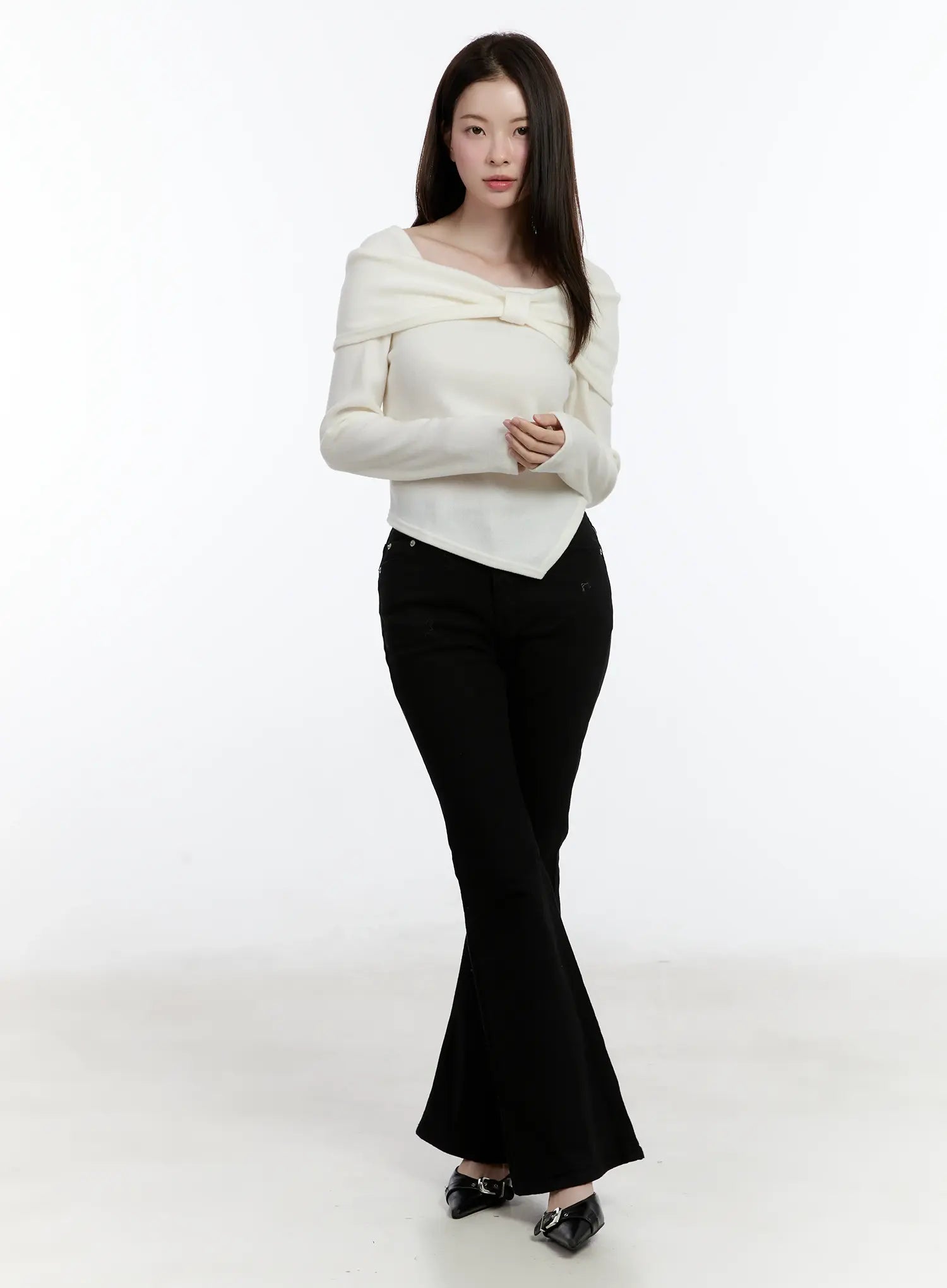 Off-Shoulder Knit Ribbon Top ID510 - Feminine style | LEWKIN Off-Shoulder Knit Ribbon Top ID510 - Feminine style | LEWKIN