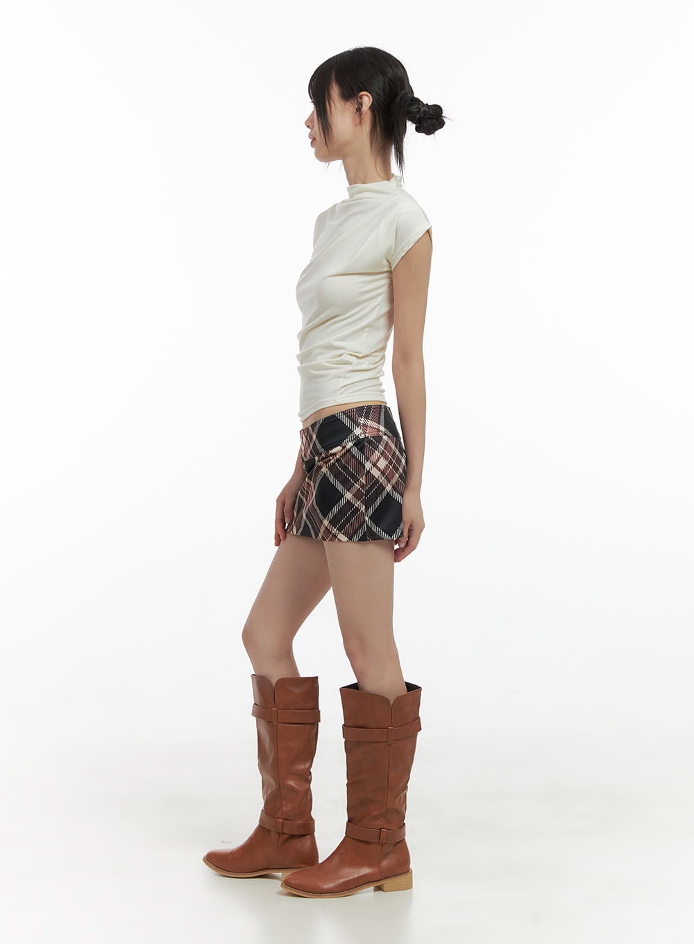 sleek-fit-plaid-mini-skirt-cs412