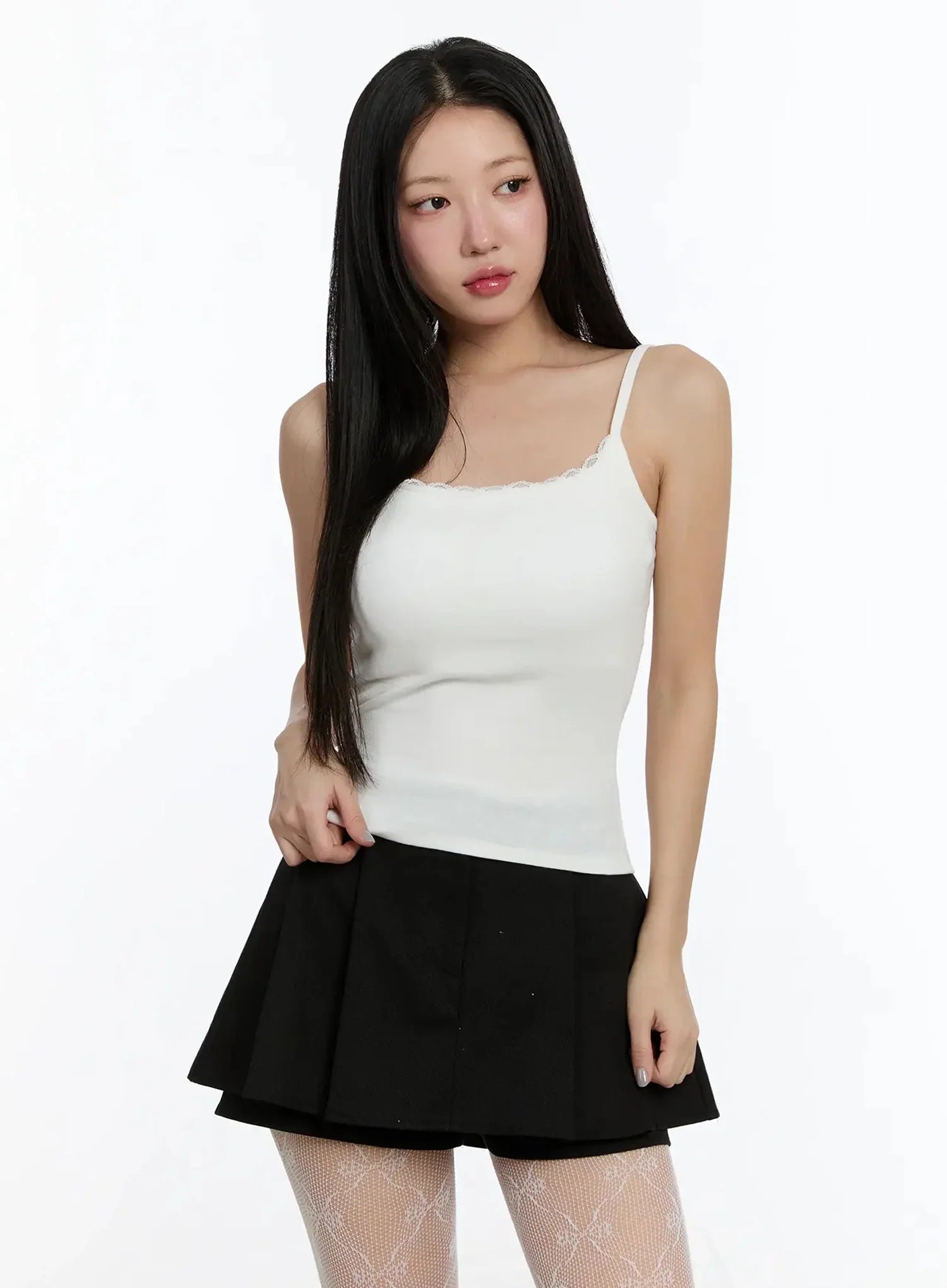 lace-trim-square-neck-cami-top-im513