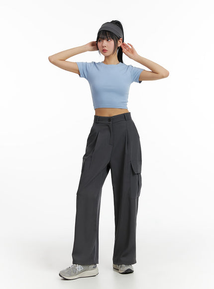 crew-neck-slim-crop-top-if402