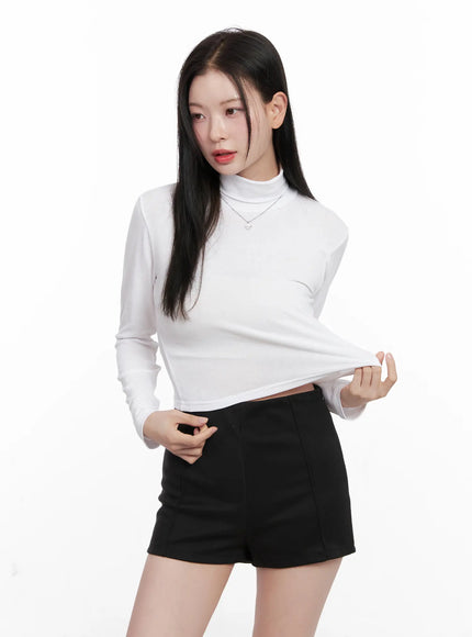 crop-turtleneck-long-sleeve-top-cn504