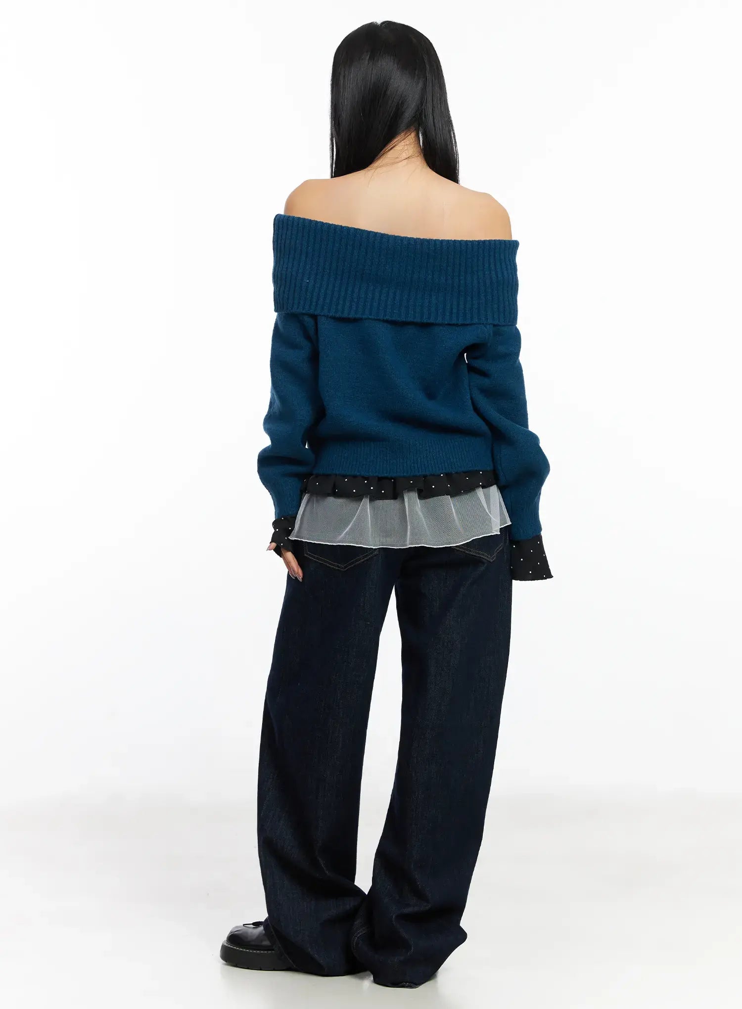 off-shoulder-knit-long-sleeve-top-cf503