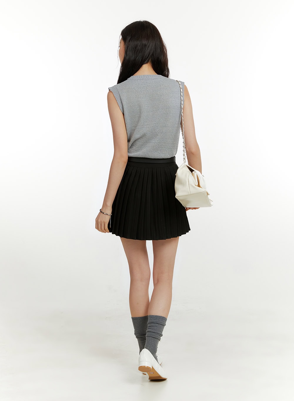 pleated-solid-mini-skirt-ou418