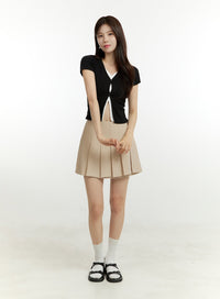 pleated-solid-mini-skirt-ou428