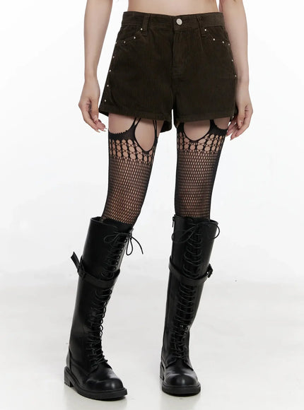 corduroy-studded-shorts-in525