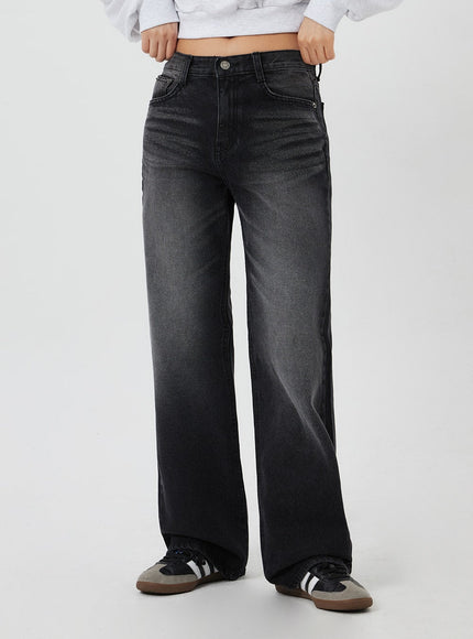Mid-Rise Bootcut Jeans CF327