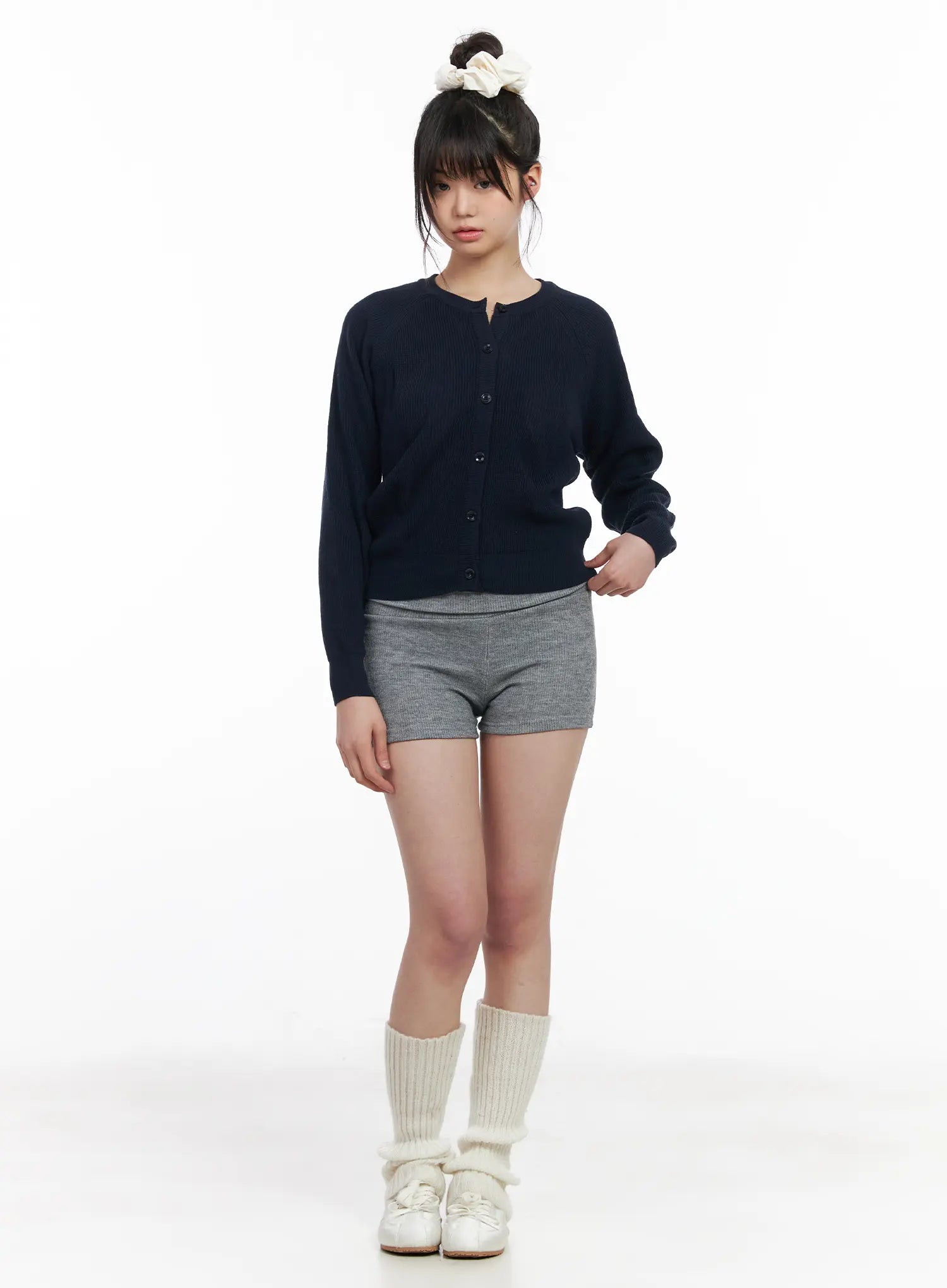 basic-foldover-high-waisted-shorts-cm513