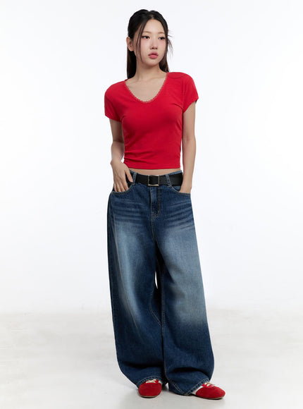 lace-backless-crop-top-iu503