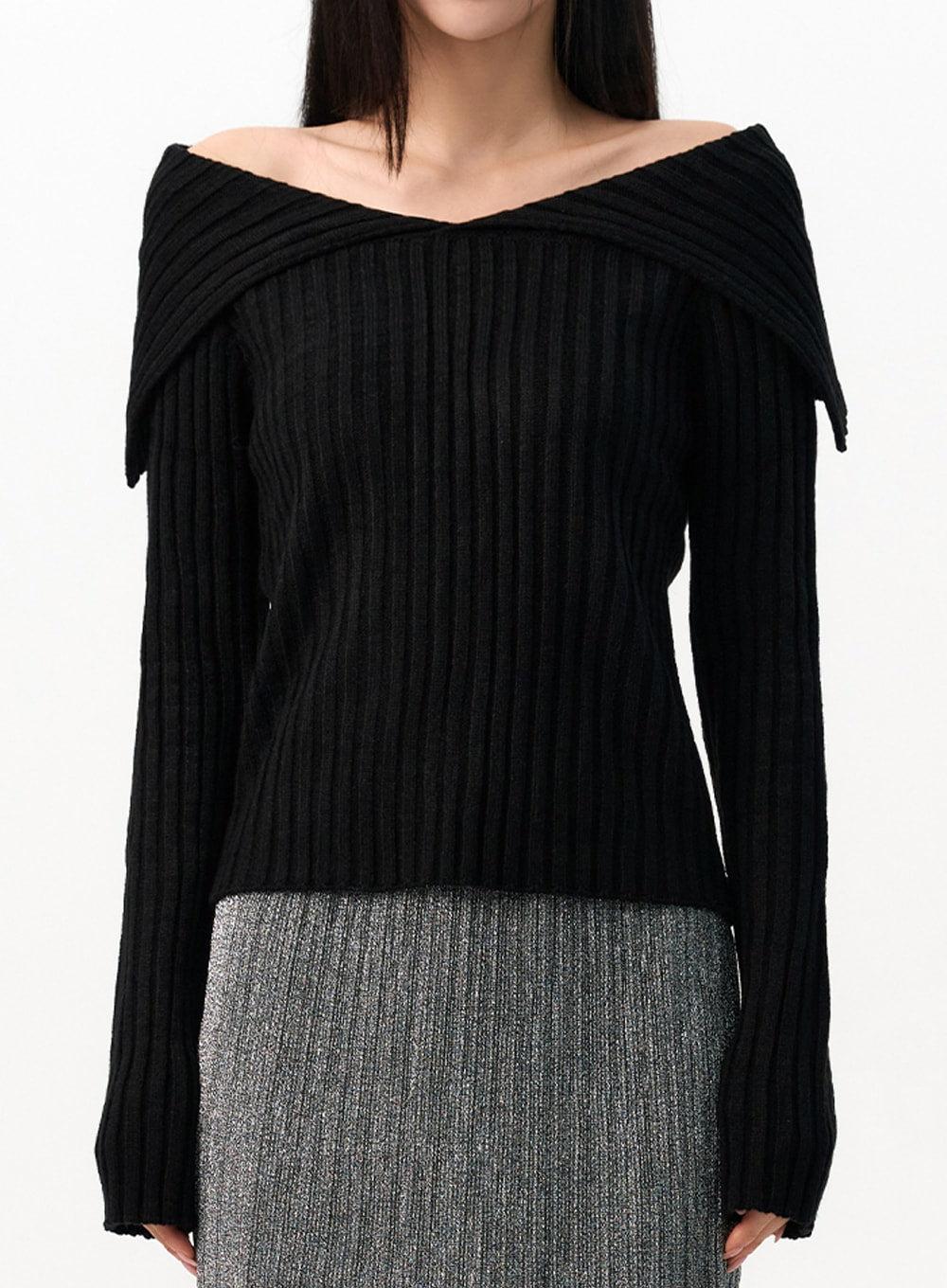 off-shoulder-knit-sweater-io320