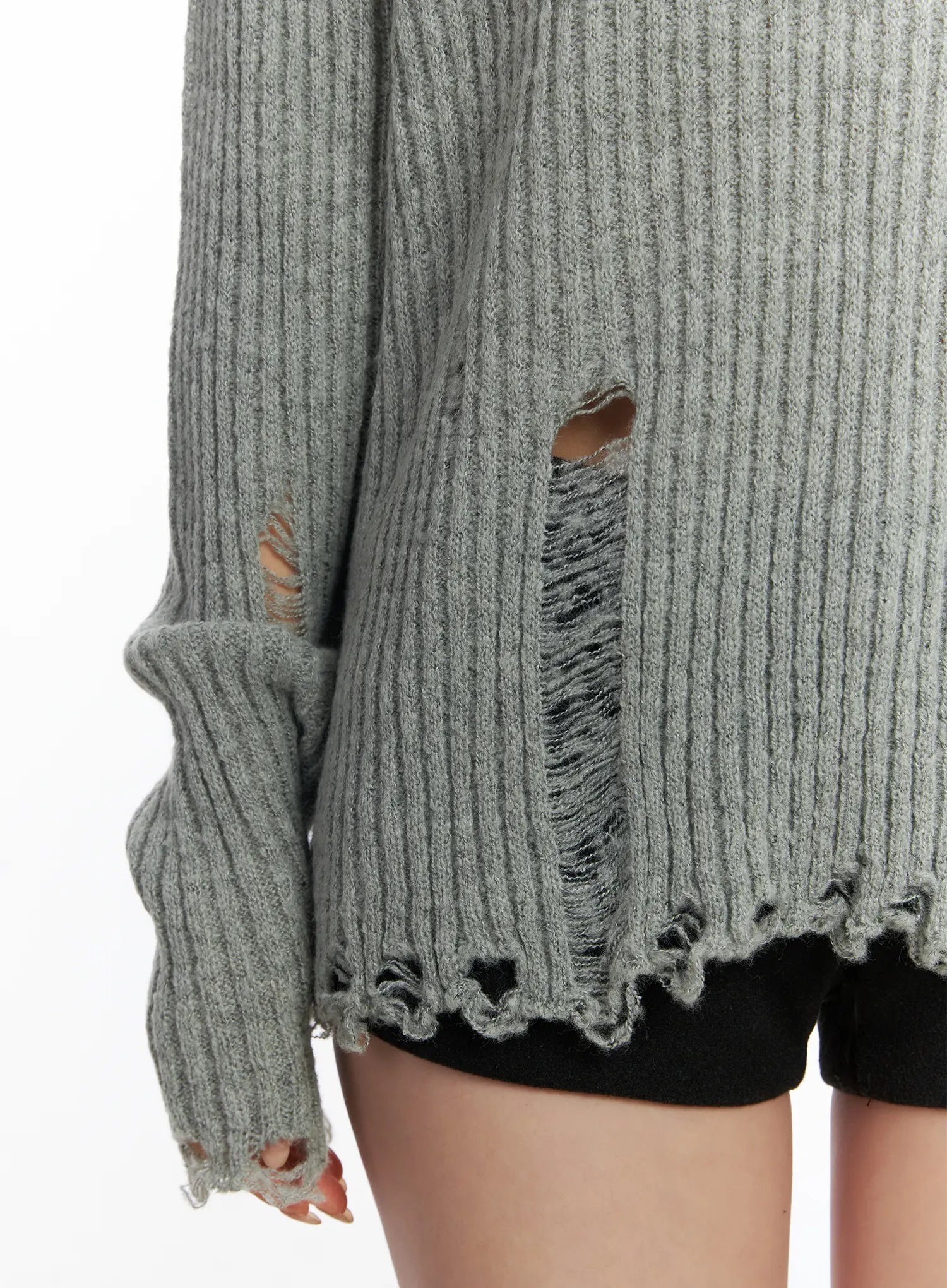 distressed-oversized-v-neck-sweater-cj515