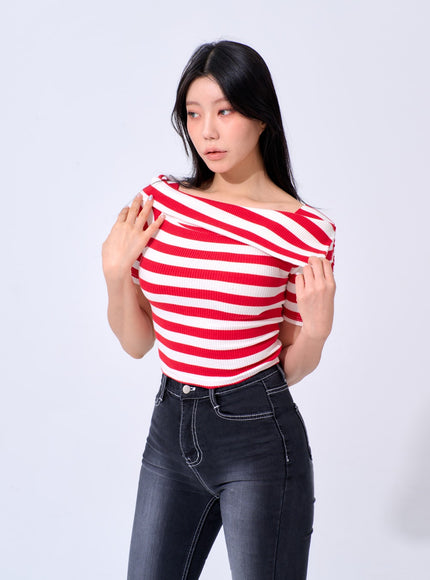 Half Sleeve Stripe Top IA324