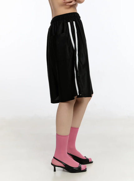 oversized-graphic-bermuda-shorts-ca508