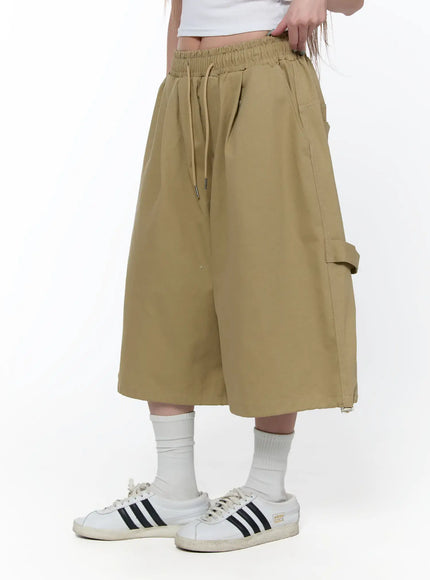 text-embroidered-bermuda-shorts-ca520