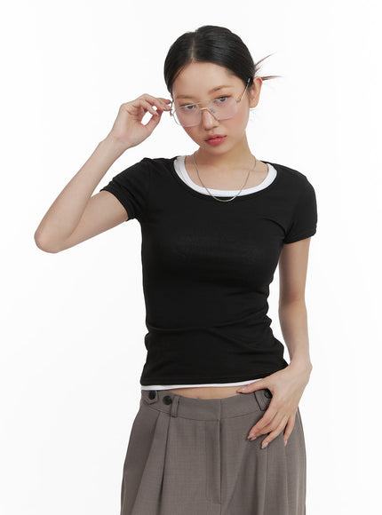 u-neck-slim-fit-tee-ca409