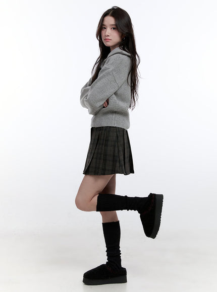 pleated-checkered-mini-skirt-on418