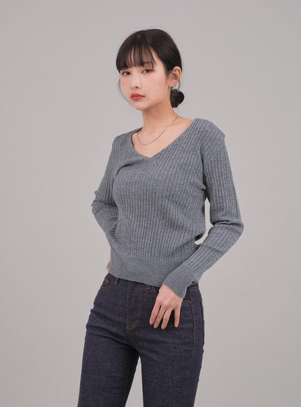 V Neck Cable Knit Top C2701
