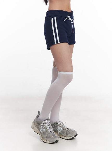 lace-embroidered-sweatshorts-cy527