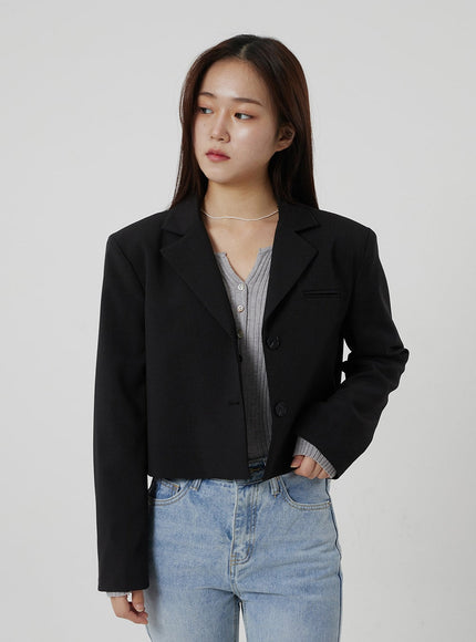 Cropped Button Jacket OF302