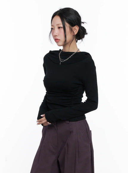 slim-fit-hooded-turtleneck-top-cn514
