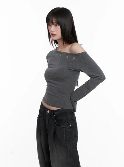 asymmetrical-eyelet-long-sleeve-top-cg519