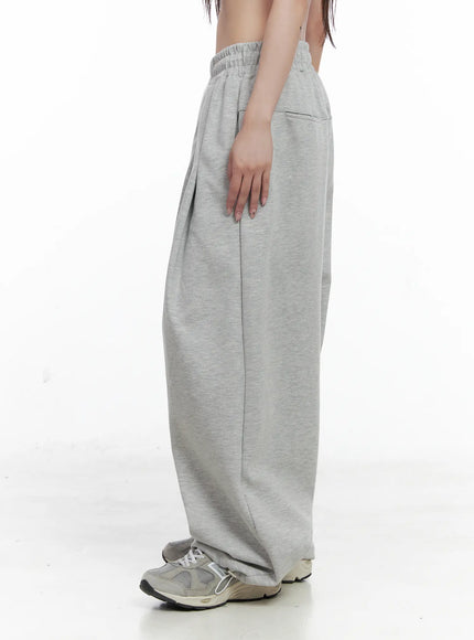 relaxed-fit-pintuck-sweatpants-co521