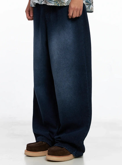 mens-snowflake-print-wide-jeans-is510